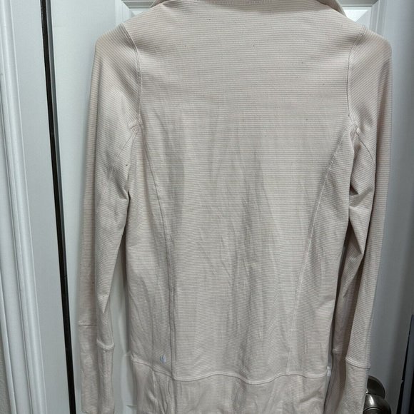 Lululemon Zip Up Jacket - Picture 4 of 4
